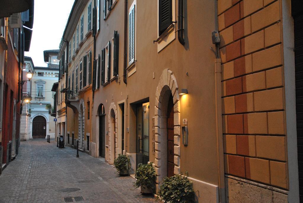 Dietro L'Angolo Hotel Brescia Exterior photo