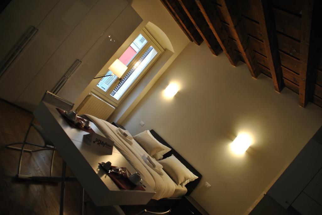 Dietro L'Angolo Hotel Brescia Room photo